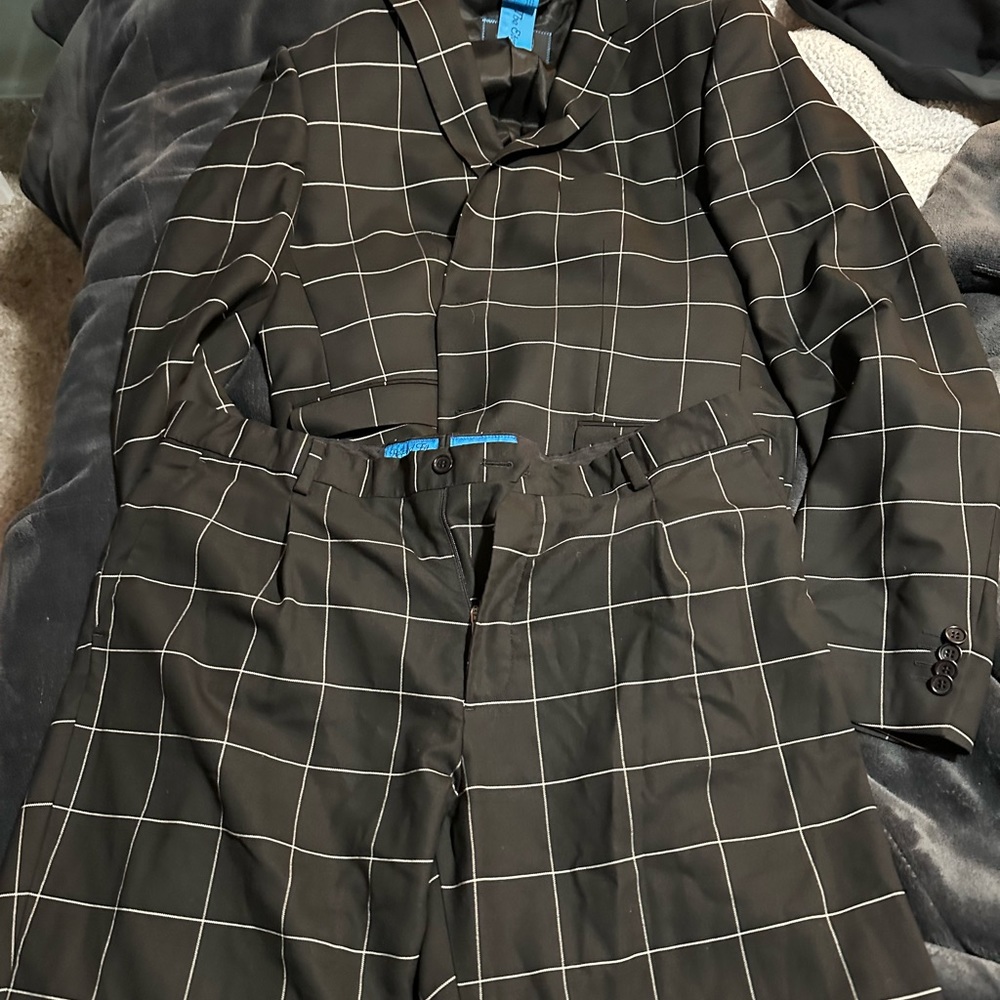 Urban outfitters suite set size 42 and 36 waist
